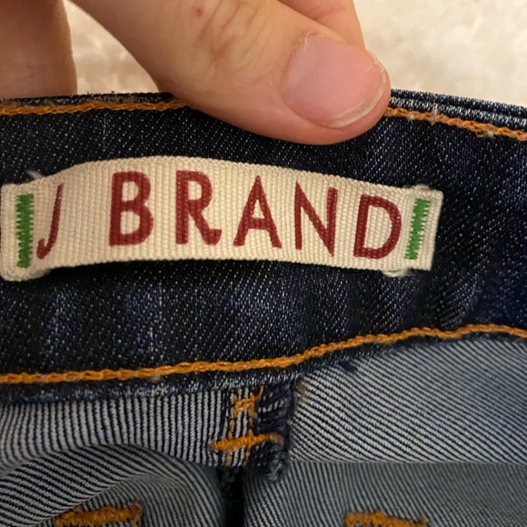 J BRAND Bardot Jeans. - Picture 4 of 9